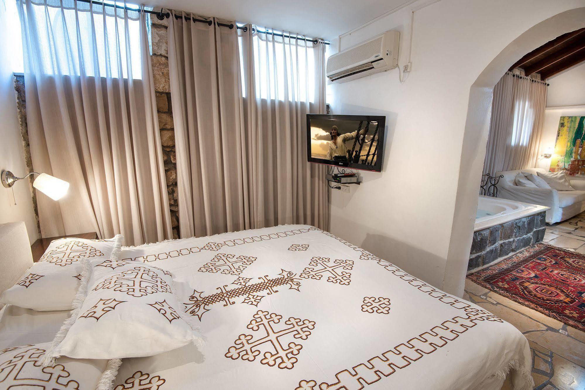 Pina Barosh Bnb Rosh Pinna Exteriör bild