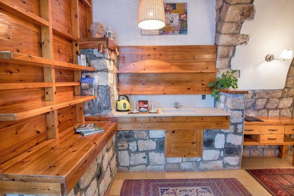 Pina Barosh Bnb Rosh Pinna Exteriör bild